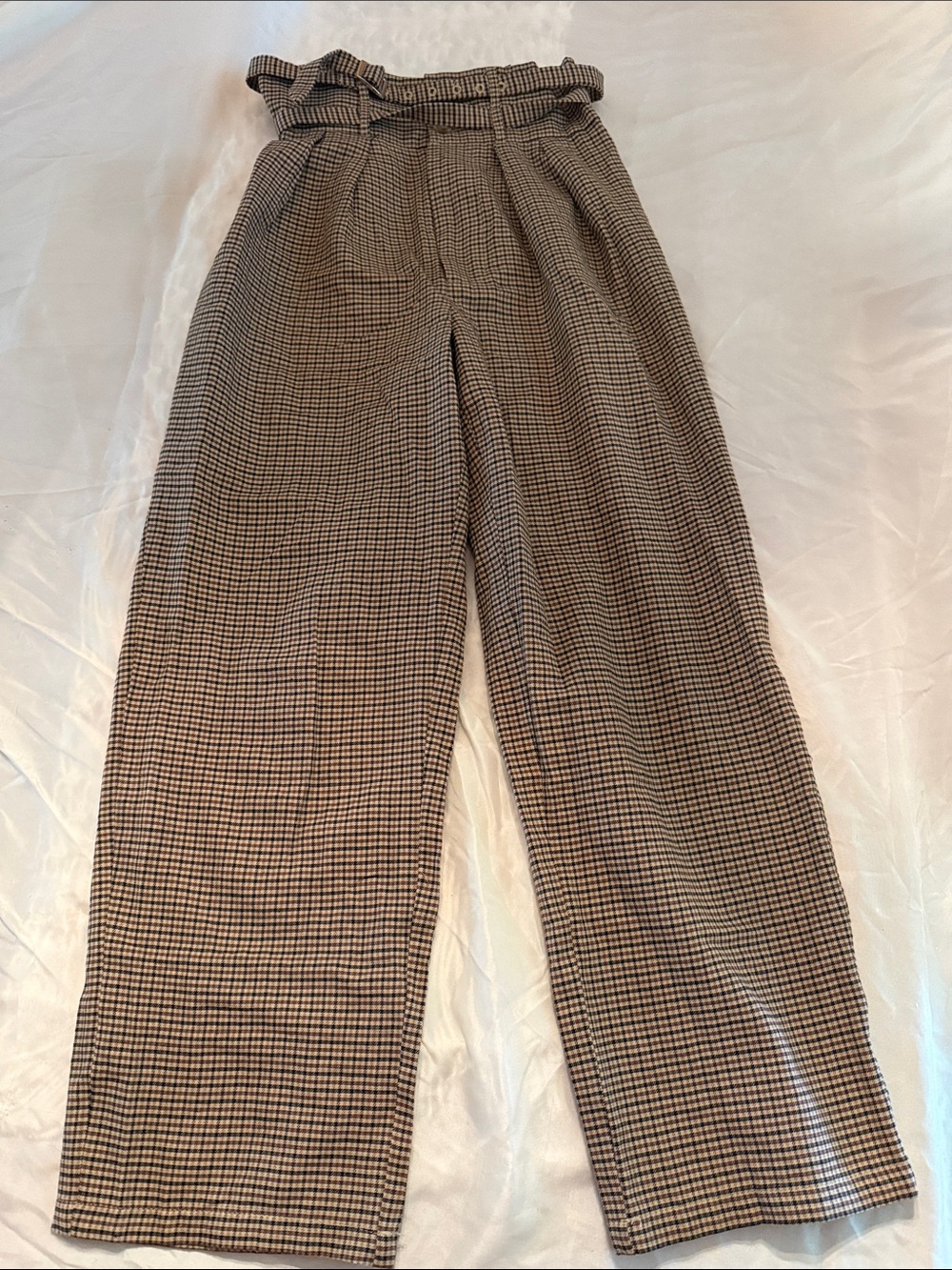 High-Waist Paperbag Wide-Leg Checked Pants in Brown Check